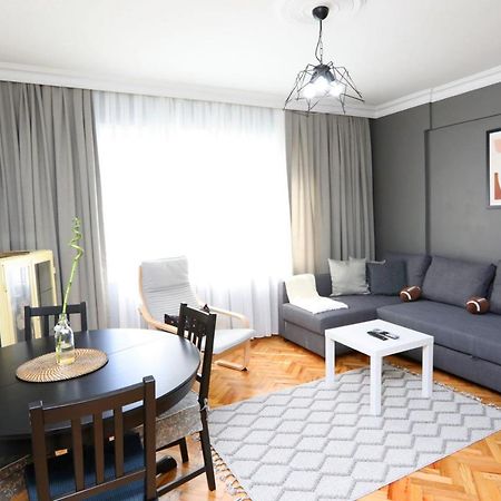 Stylish And Central Flat In Kadikoy Istanbul Eksteriør bilde