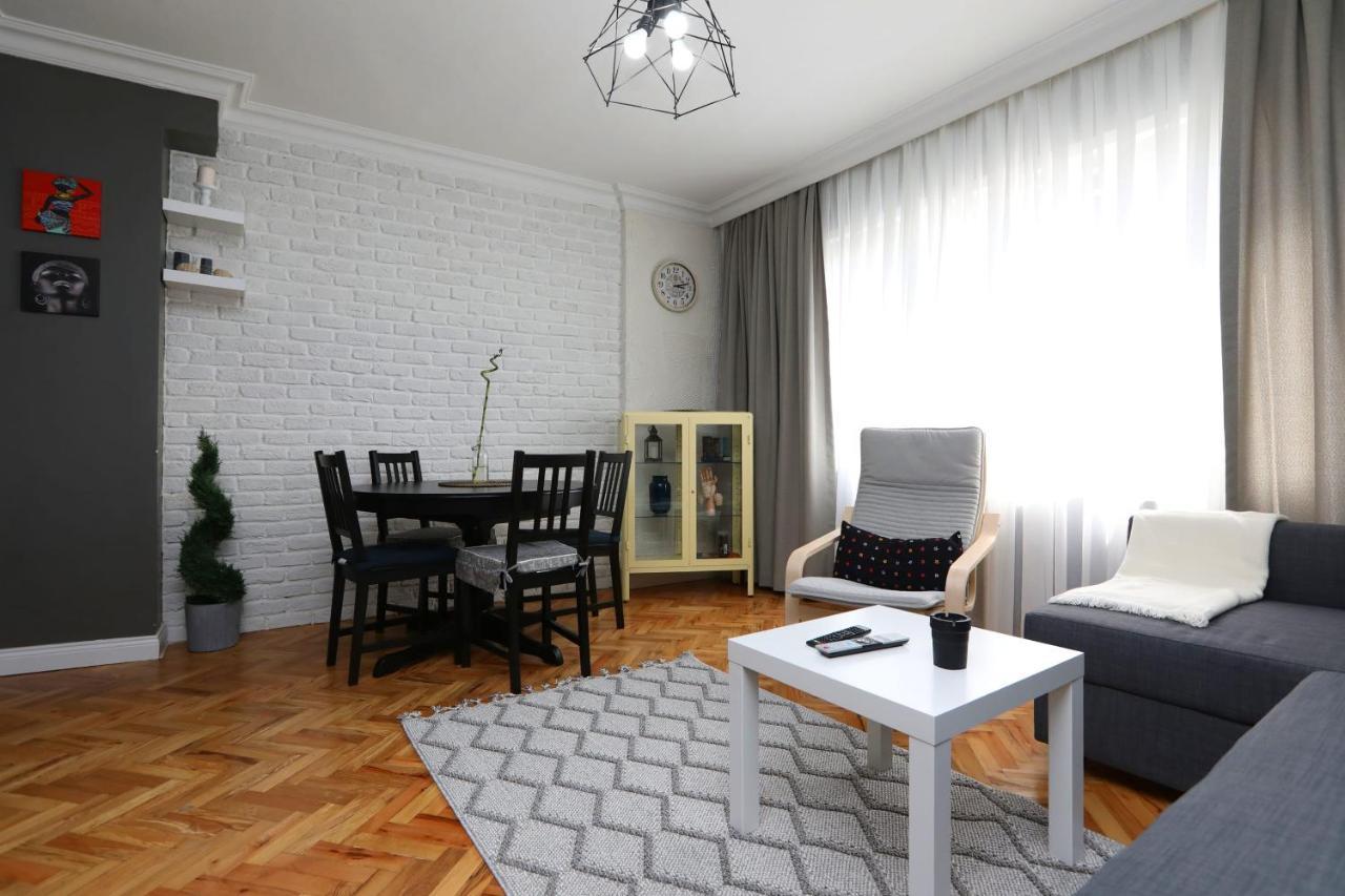 Stylish And Central Flat In Kadikoy Istanbul Eksteriør bilde